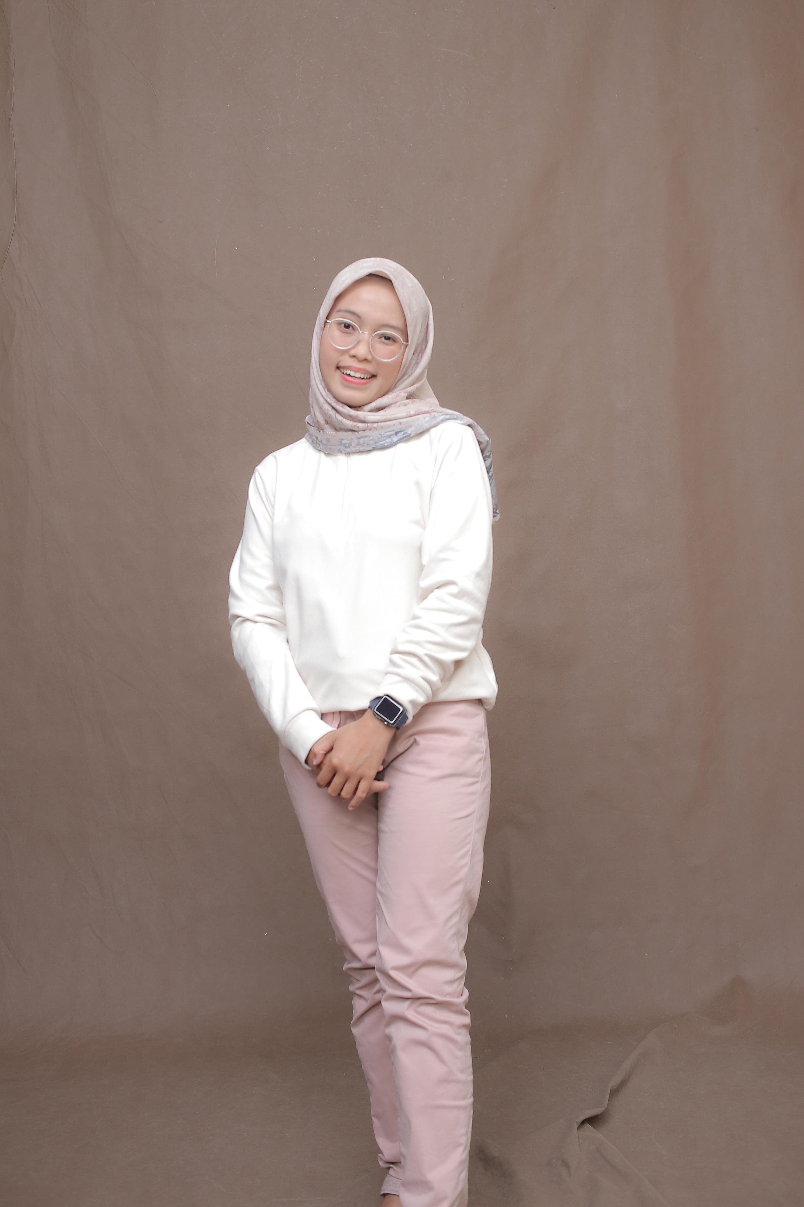 Vinda Arsita, S.Gz., RD